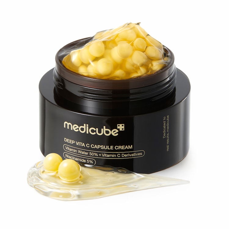 MEDICUBE
Deep Vita C Capsule Cream - Crema viso illuminante